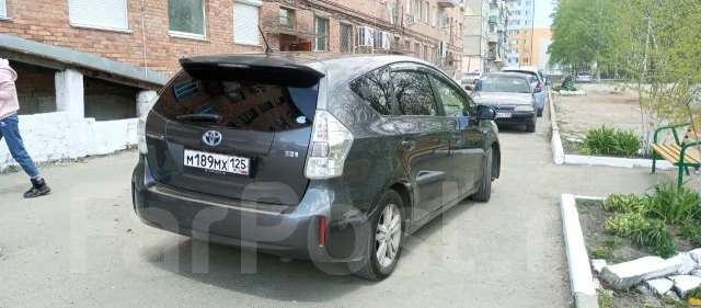 Toyota Prius a. �������, ��������, 1.8 (99��.�.), ������, 260 000����. �� ����