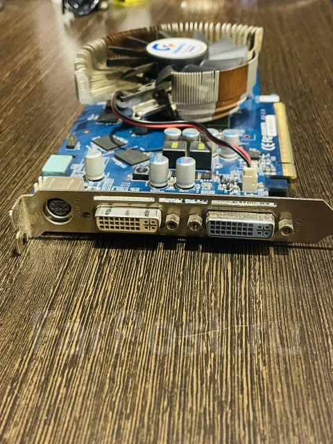 GeForce 9600 GT ����