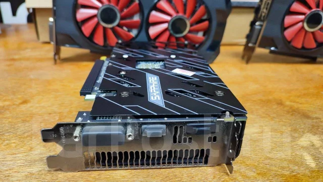 Radeon RX 580 ����