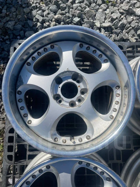 Riverside. 9.0/8.0x17", 5x114.3, ET18/8, �� 72���. ����