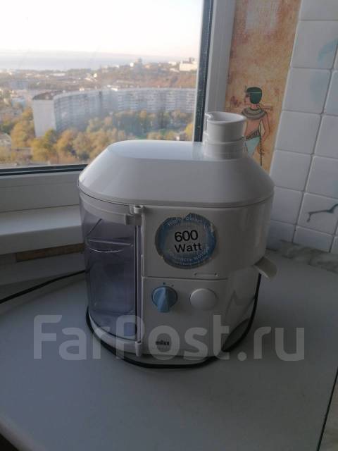 Продам соковыжималка Браун, б/у, в наличии. Цена: 1 000₽ во Владивостоке