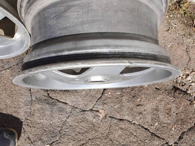 Bridgestone. 7.0x16", 5x100, 5x110, ET48,  66,1. 