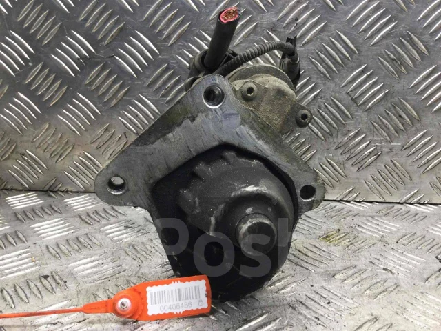 ������� Ford Focus 2011 00406486 3M5T11000 ����