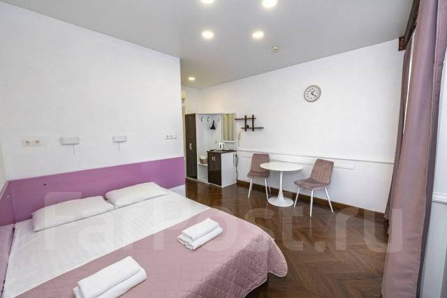    /  "Lampa Hotel"  3700 / 
