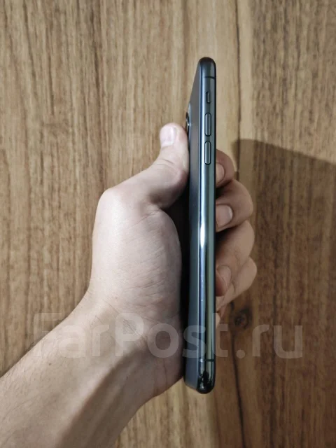 Apple iPhone 11 Pro Max. �/�, 512 ��, �������, 3G, 4G LTE, 5G, ����������, NFC ����