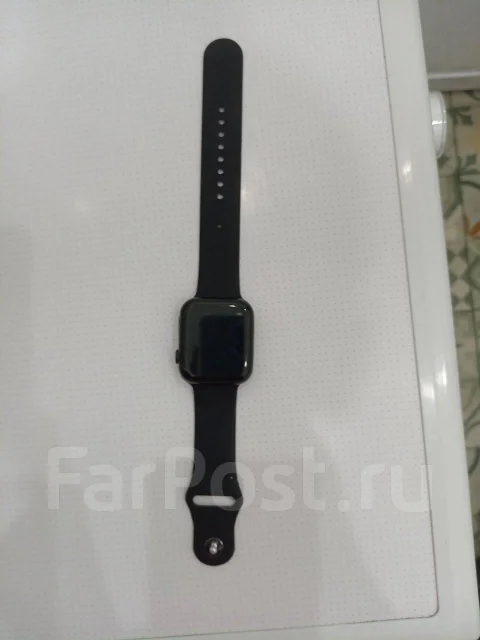 Apple Watch Series 8 ����