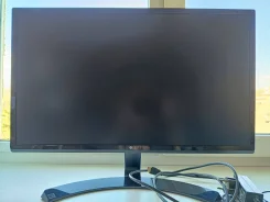LG. 24", ���������� �� (LCD, LED, QLED) ����