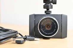Yi Ultra Dash Camera ����