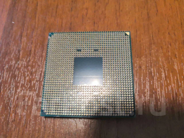 AMD Ryzen 7 3700X ����