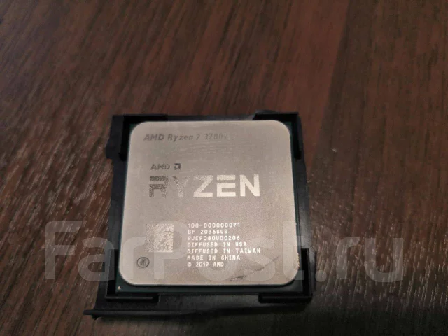 AMD Ryzen 7 3700X ����