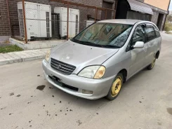 Toyota Nadia ����