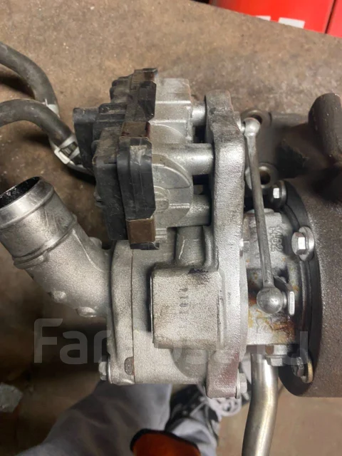 ������� Nissan Pathfinder / Navara 14411-3XN1A ����
