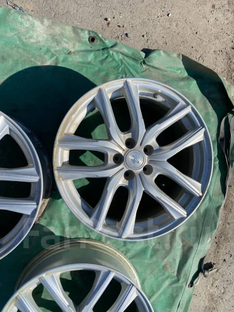 Blaque Diamond Dust. x17", 5x100 ����