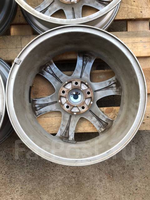 Bagliore. 7.0x17", 5x114.3, ET55,  73,1. 
