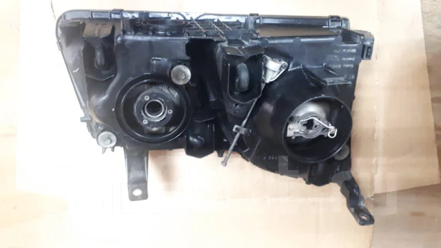 ���� Toyota Cignus 60-80 ����