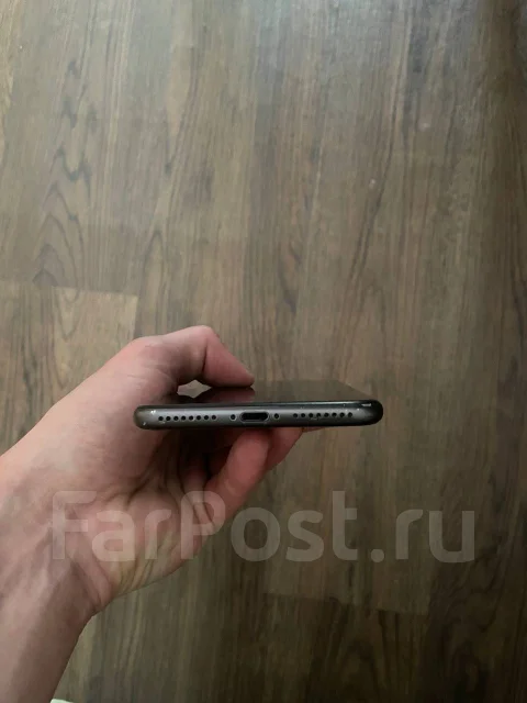 Apple iPhone 8 Plus. �/�, 64 �� ����