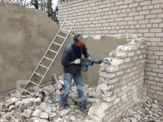 Демонтаж стен, перегородок, полов, СанТехКабина, штукатурки, стяжки ...