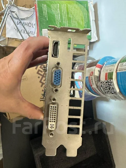 GeForce 9800 GT ����