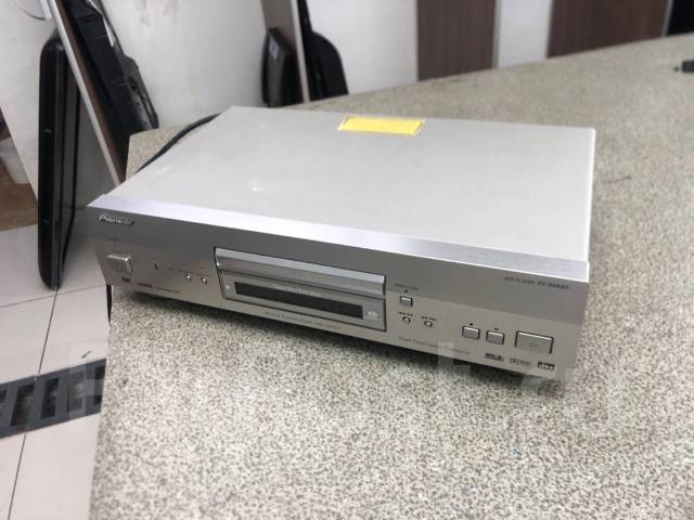 DVD плеер Pioneer - не включается. Внешний вид нового DV-868AVi-S, б/у ...