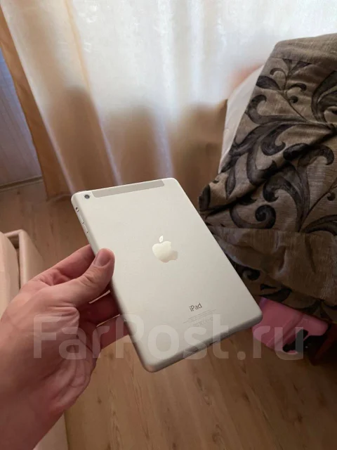 Apple iPad Mini 1. ������ 64 �� ����