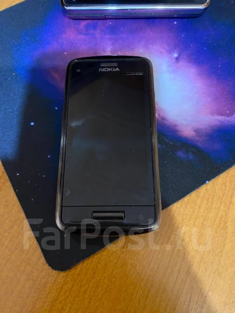 Nokia C6-01. �/�, �� 8 ��, �����������, 3G ����