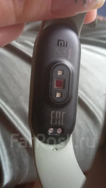 Xiaomi Mi Band ����