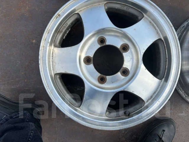 Enkei J10. 5.5x16", 5x139.7, ET22 ����