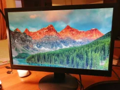 Lenovo. 21.5", ���������� �� (LCD, LED, QLED) ����