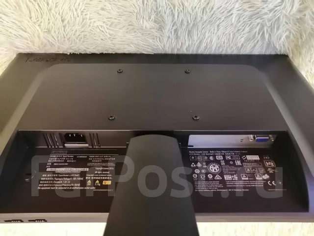 Lenovo. 21.5", ���������� �� (LCD, LED, QLED) ����