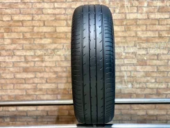 Yokohama BluEarth E52. ������, 2017 ���, �/�, ����� 30 % ����