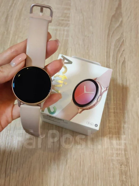 Samsung Galaxy Watch Active2. GPS, NFC, IP68 ����