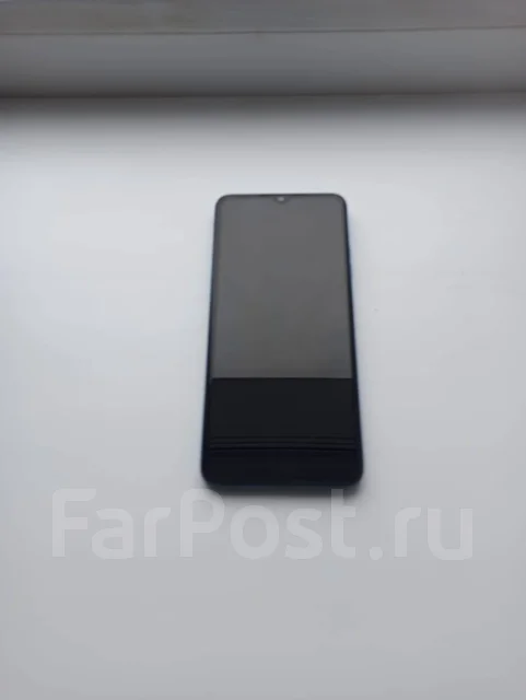 Tecno Spark 10. �����, 128 ��, �����, NFC ����