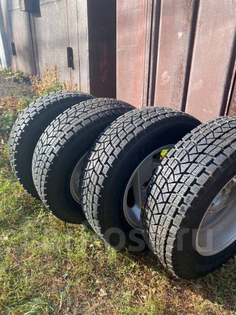 Maxxis SS-01 Presa SUV, 205/70R15, 15", 1 шт, в наличии, 205 мм, 70 % ...