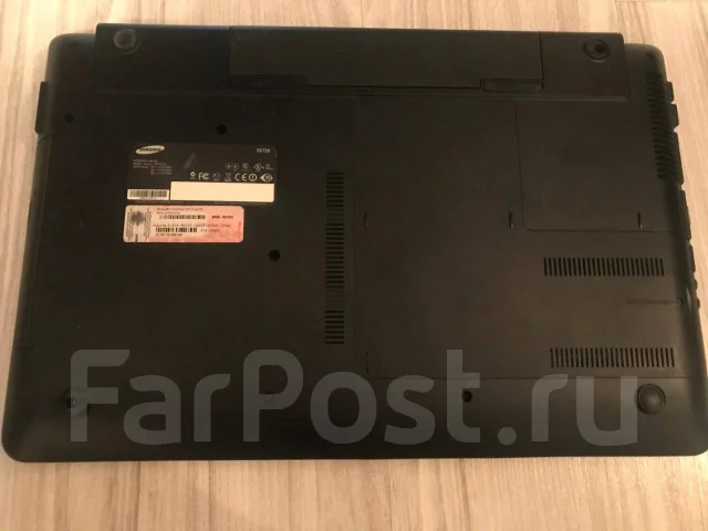 Samsung RC720. 17.3", 2,1����, ��� 4 ��, ���� 320���, WiFi: 1 ����