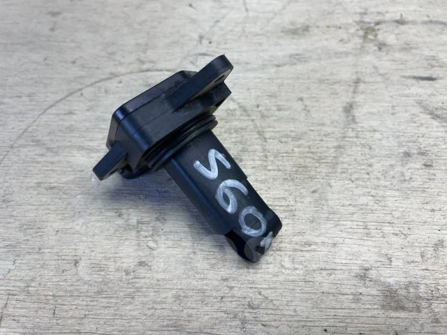 ������ ������� ������� Volvo S60 30713512 ����