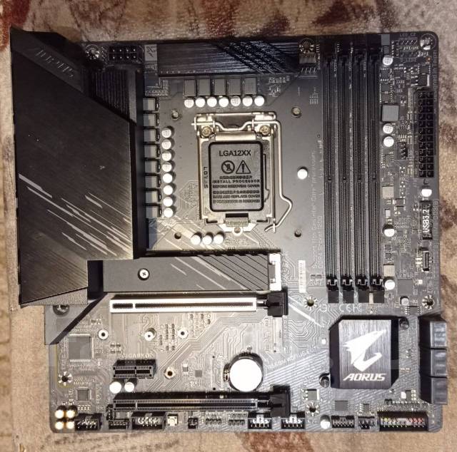 Материнская плата Gigabyte B560M Aorus Elite (LGA 1200), б/у, в наличии ...