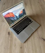 Apple MacBook Air 13 2011 Mid. 13.3", 1,7����, ��� 4 ��, ���� 256���, WiFi, Bluetooth, ����������� �� 5��. ����