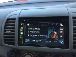 Pioneer Carrozzeria FH-7100DVD ����