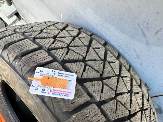 Bridgestone Blizzak DM-V2, 266/60R18, 18", 1 шт, в наличии, 265 мм, 60 ...