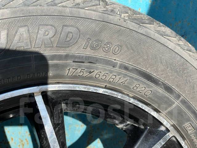 Продам красивое литье на зимней резине, 14", 1 шт, 175 мм, 65 % ...