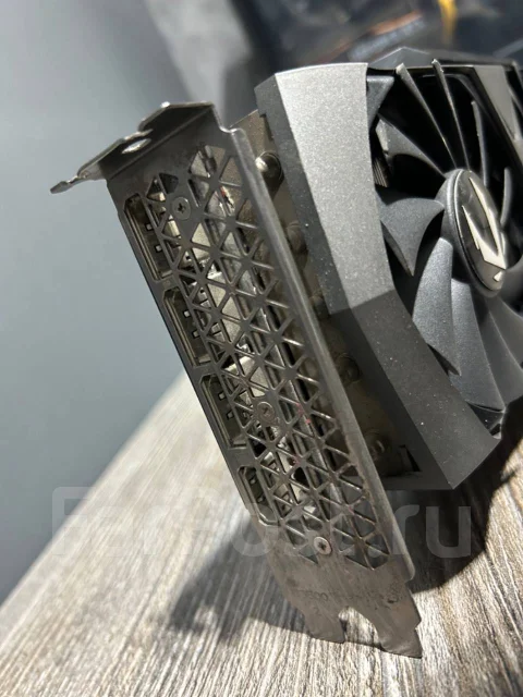 GeForce RTX 3080 Ti ����