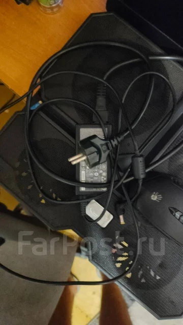 Acer Aspire E. 15.6", 1,9����, ��� 16 ��, ���� 500���, WiFi: 1, Bluetooth: 1 ����
