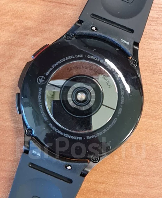 Samsung Galaxy Watch4 Classic. GPS, NFC, IP68 ����