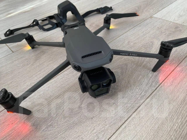 DJI Mavic 3 Pro. � ������� ����
