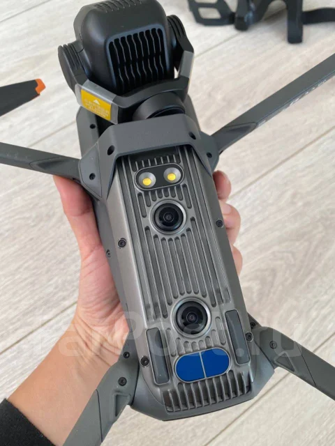 DJI Mavic 3 Pro. � ������� ����