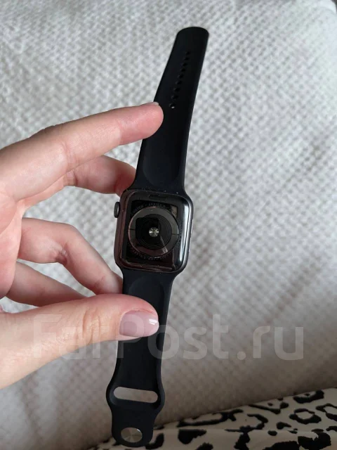 Apple Watch Series 4. GPS, NFC ����