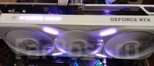 GeForce RTX 4070 Ti ����