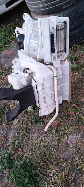 Печка в сборе Prius 30 купить во Владивостоке по цене: 1 500₽ — частное ...