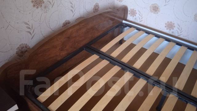 Кровать двуспальная без матраса, металл, тёмное дерево, 180,0 см, 50,0 ...