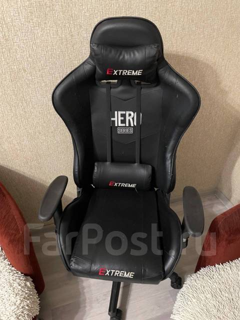 Компьютерный игровой стул, чёрный, б/у, в наличии. Цена: 6 000₽ во ...